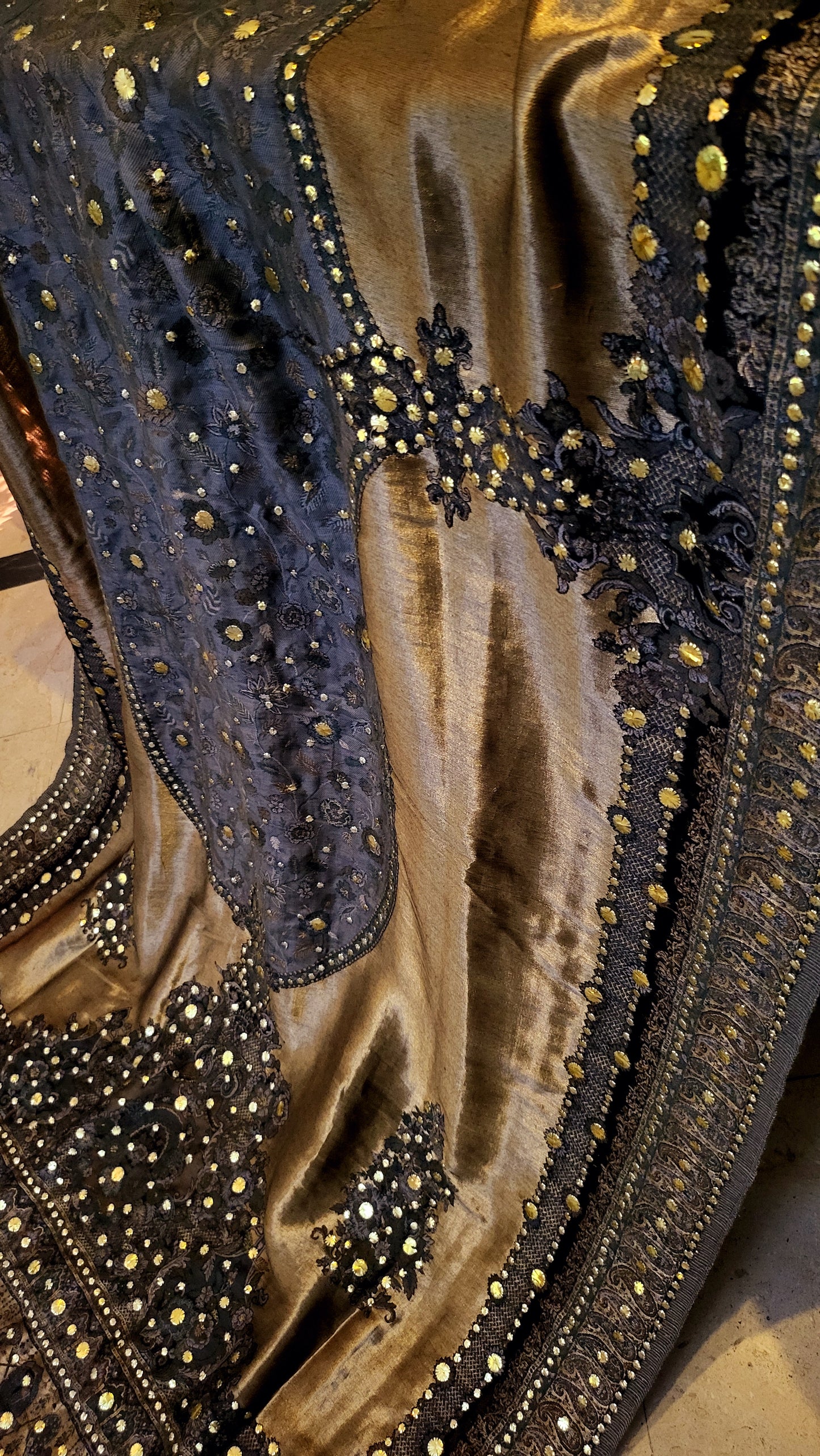 Silk kamdani : Dupata