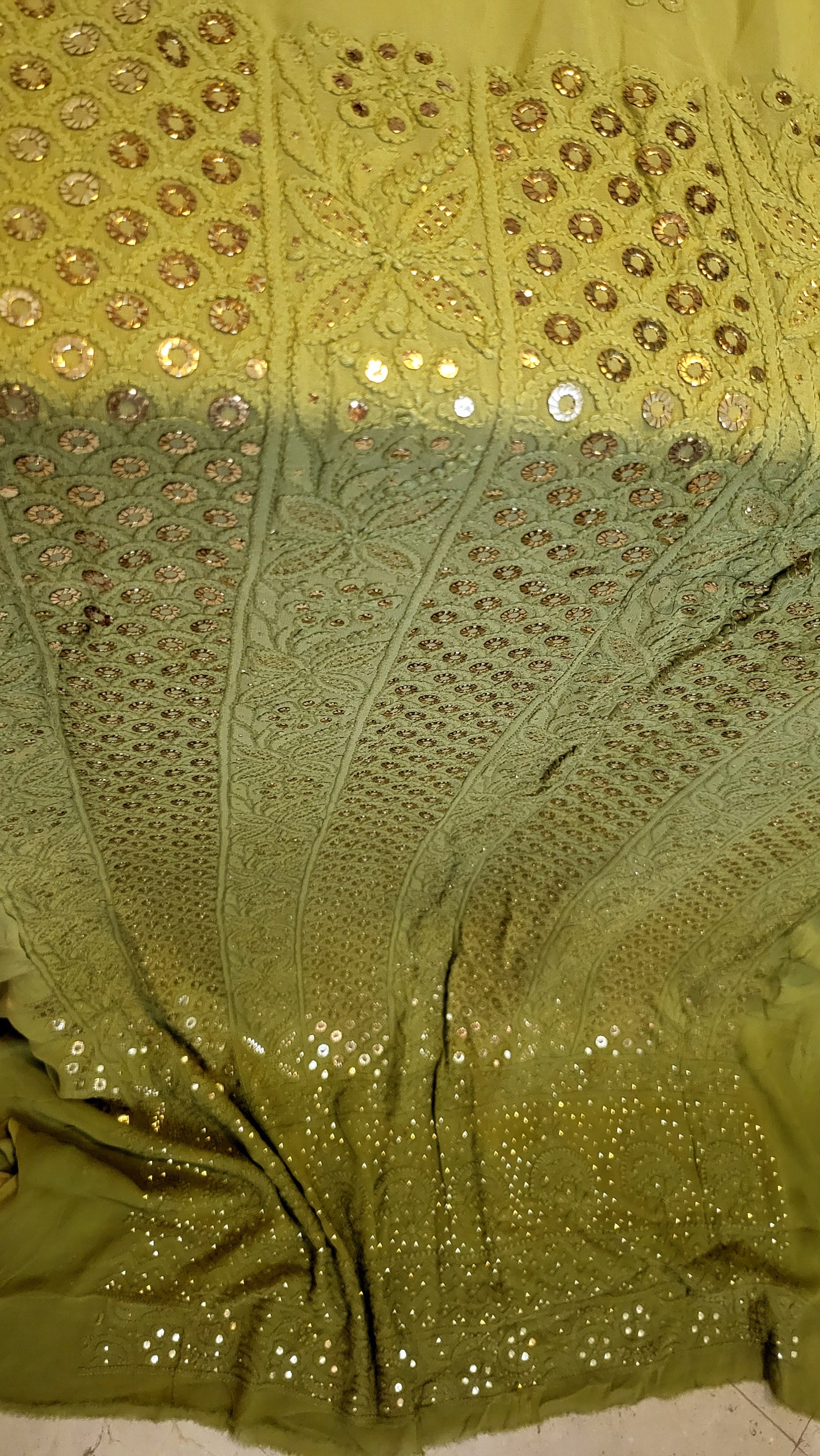Formal chikankari : suit