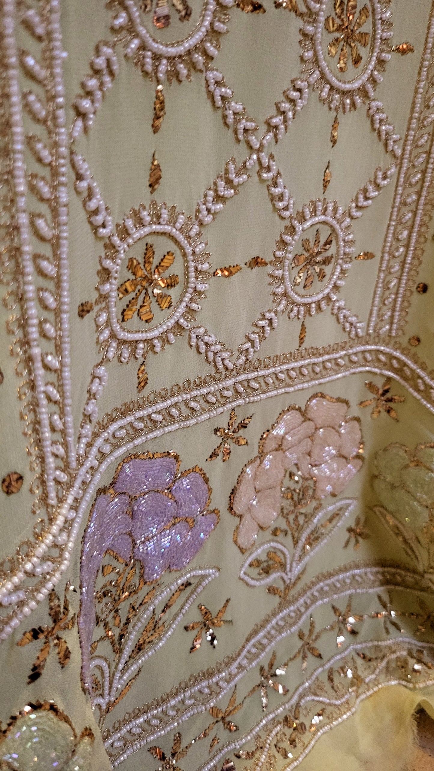 Lucknowy Designer Suit : Metal Mukaish