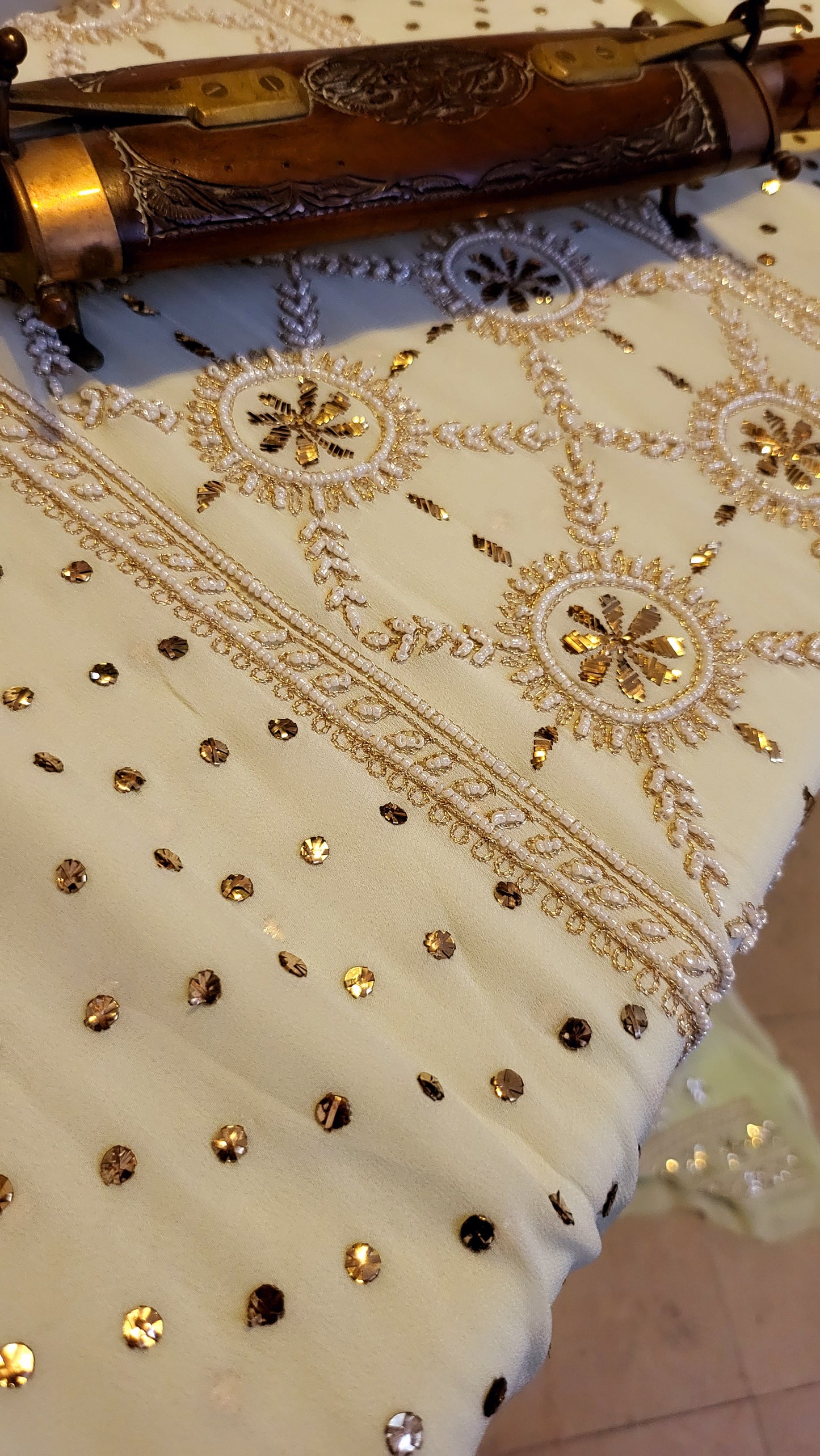 Lucknowy Designer Suit : Metal Mukaish