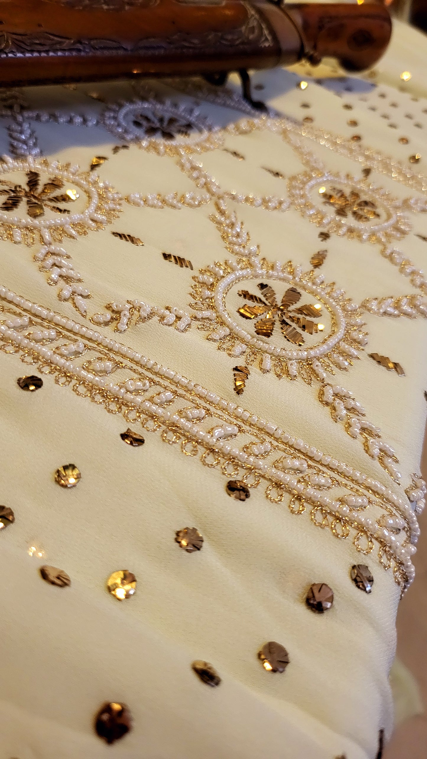 Lucknowy Designer Suit : Metal Mukaish