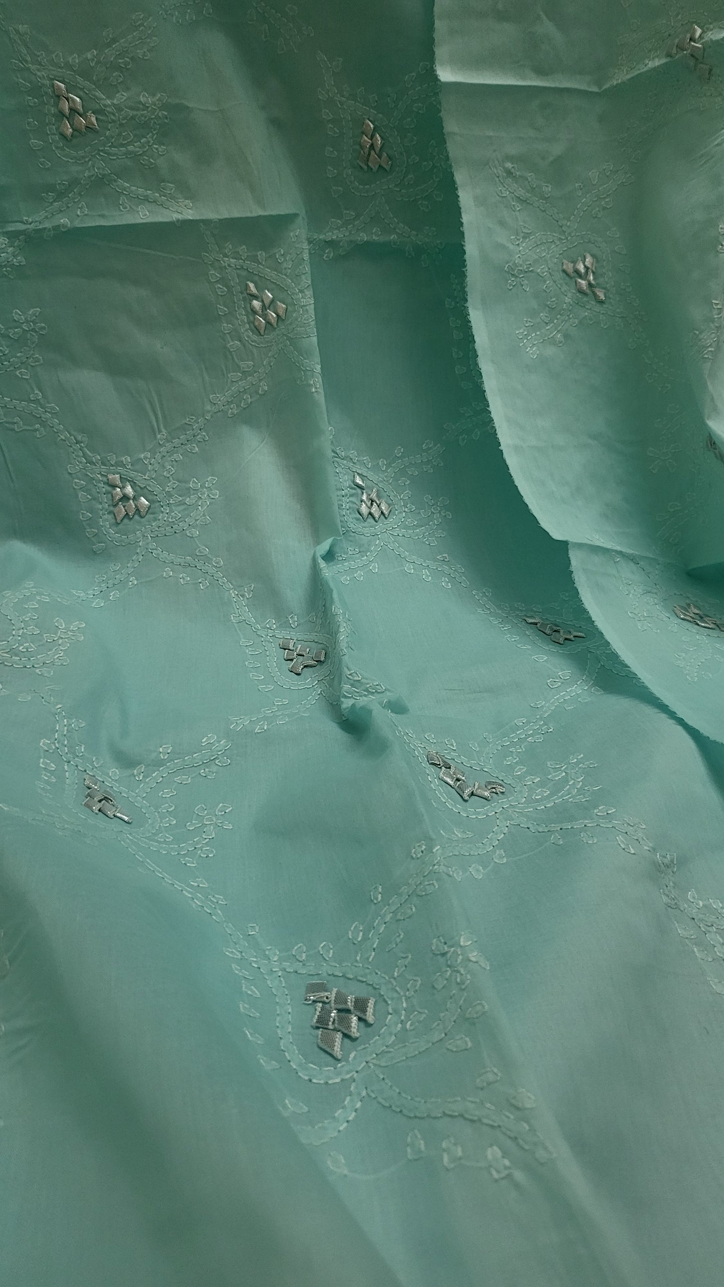 Gota work : lawn suit