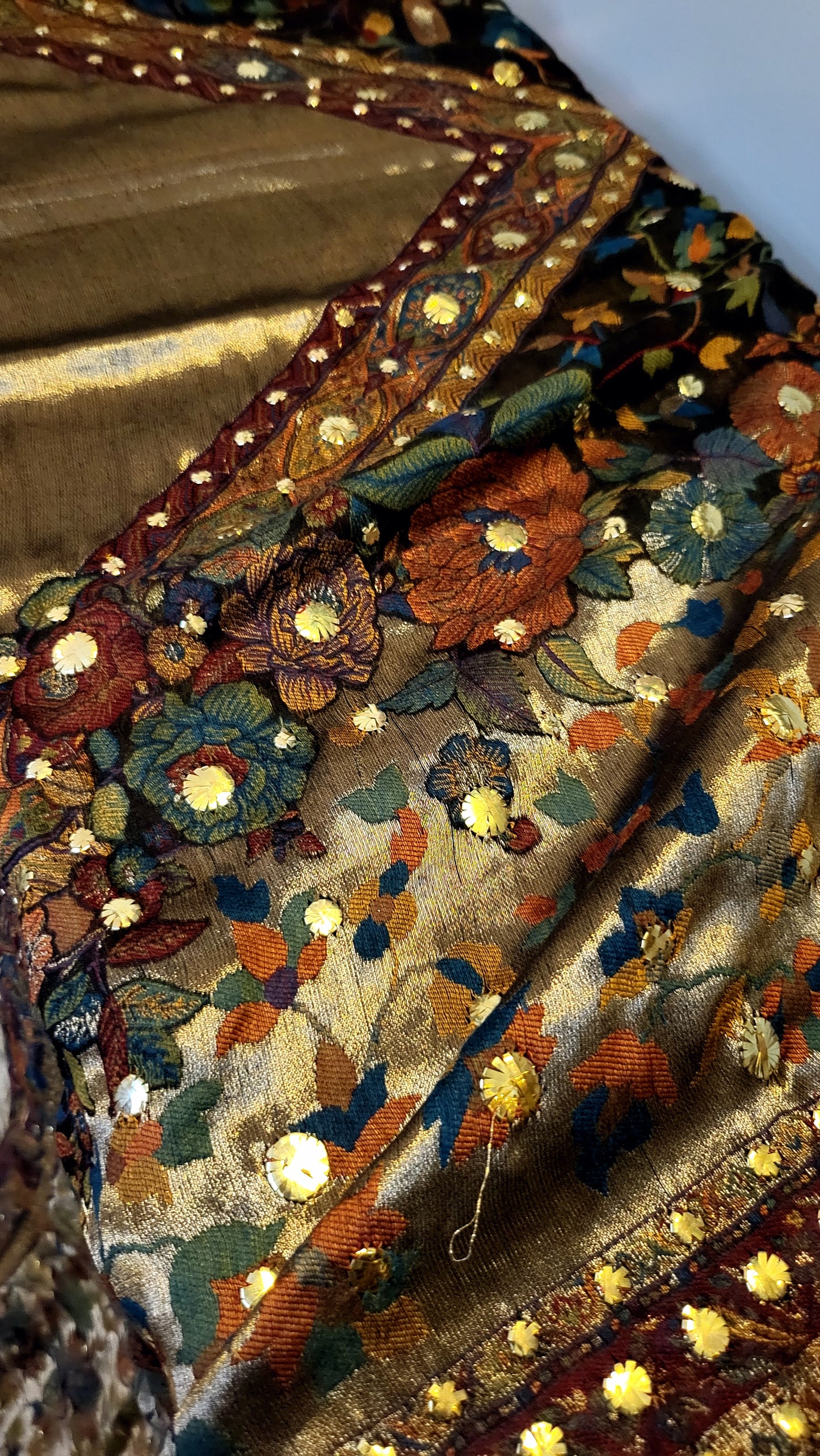 Kamdani silk kaani: Dupata