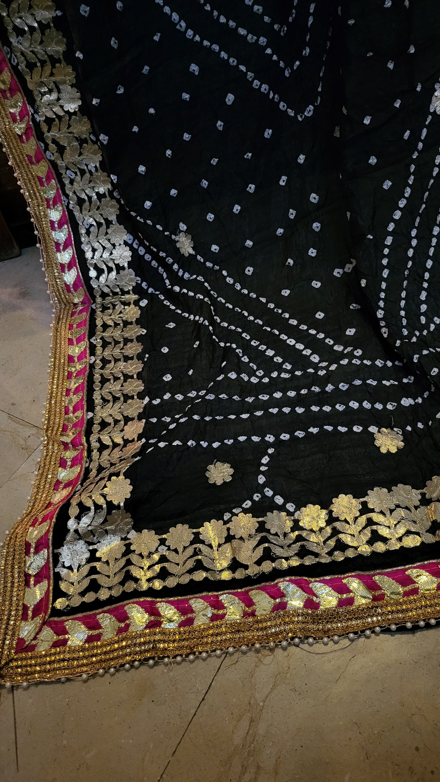 Chunri silk dupata