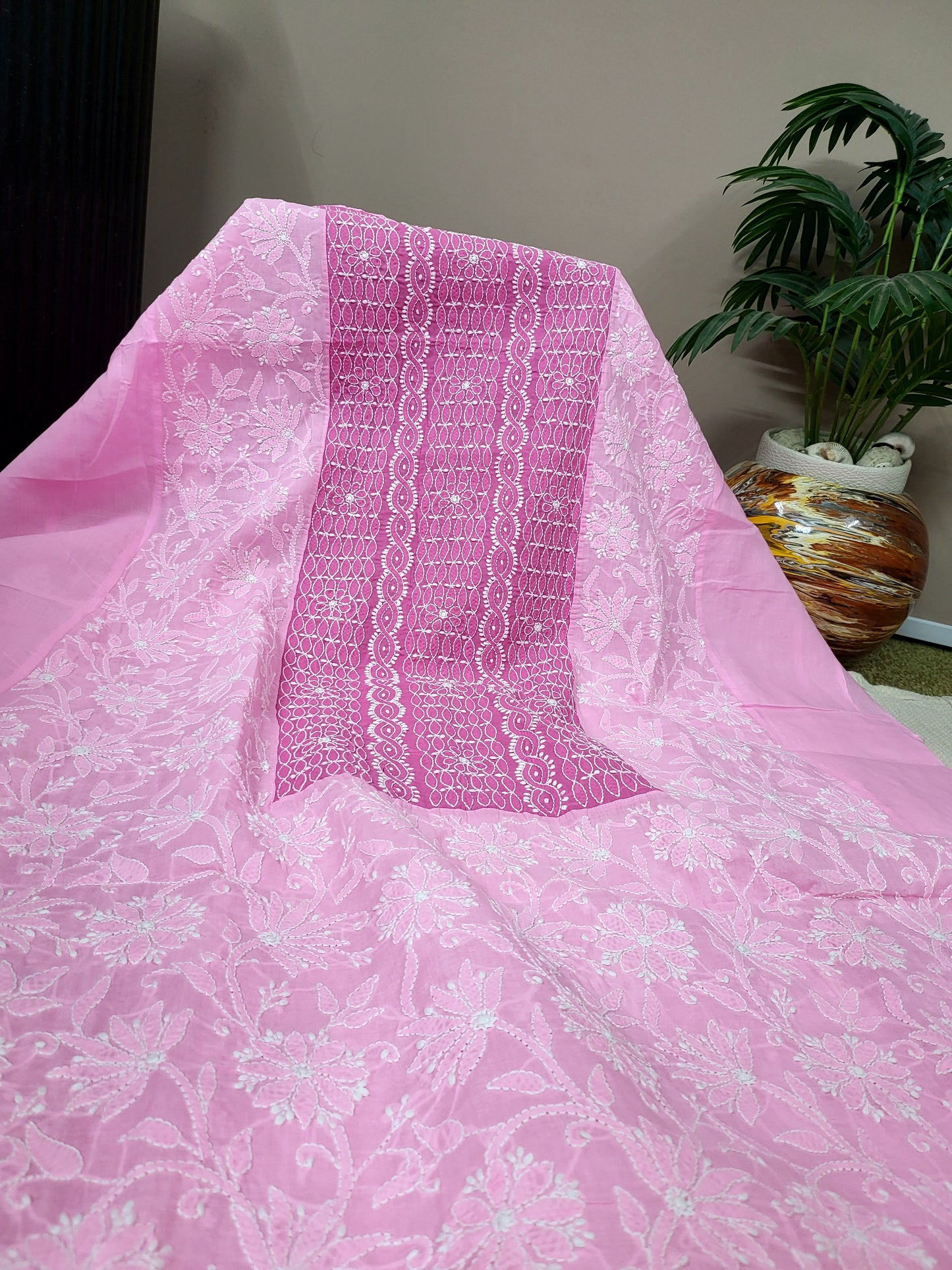 Chikankari shirt : Centre panel