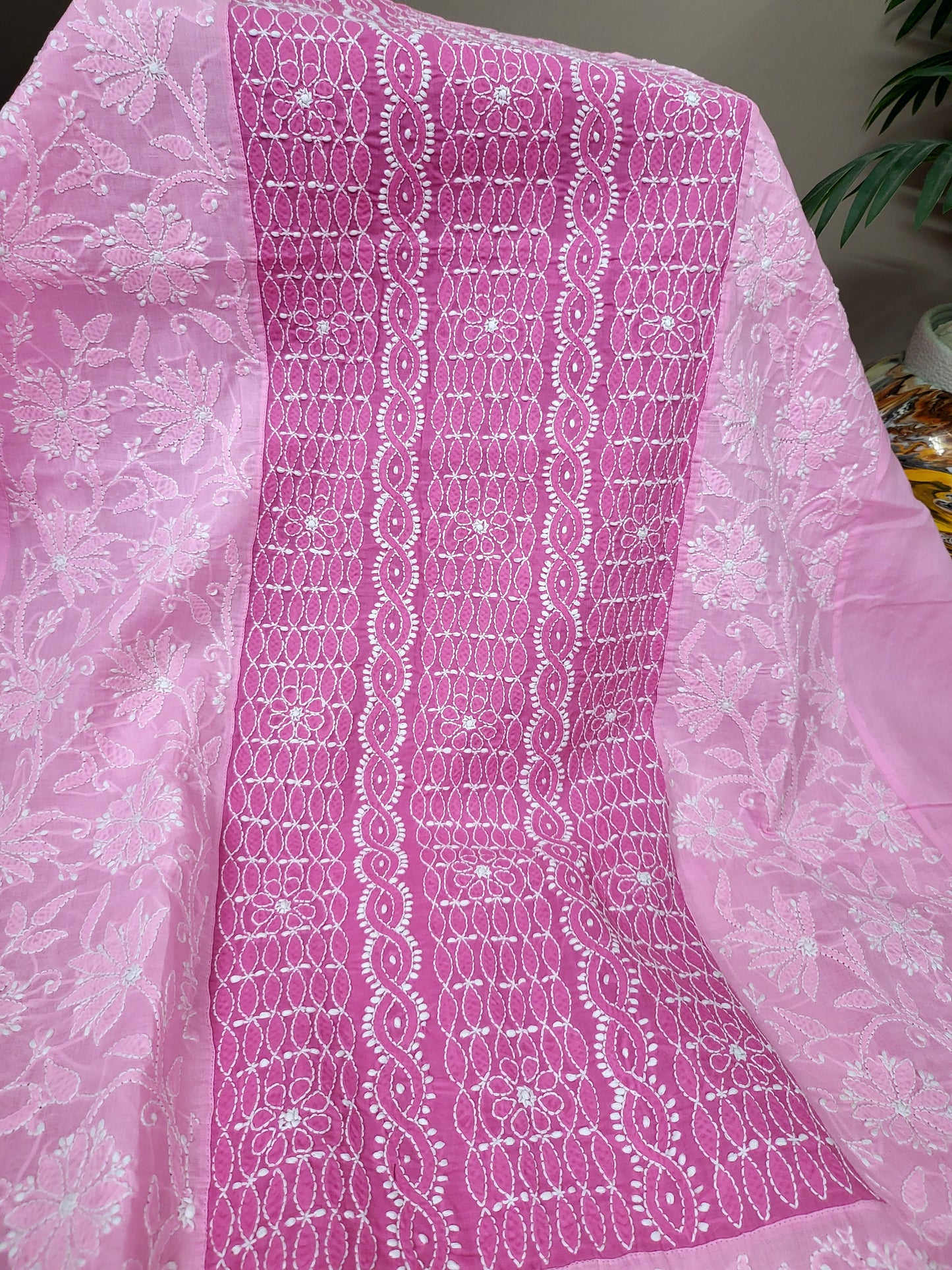 Chikankari shirt : Centre panel