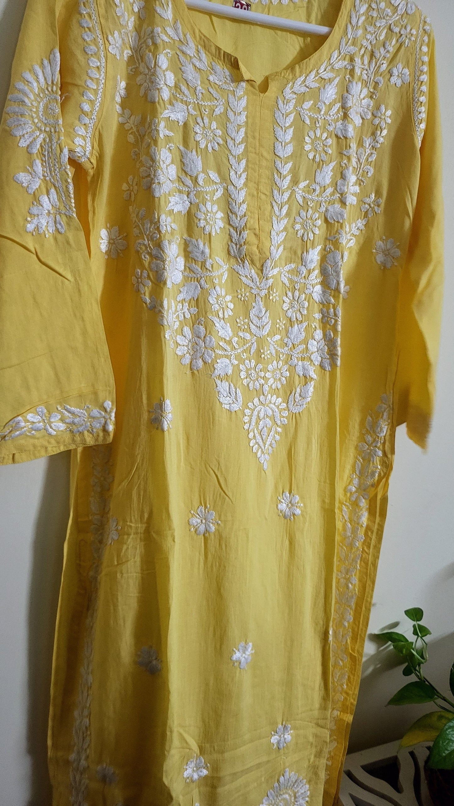 Chikankari shirt : Arabic lawn