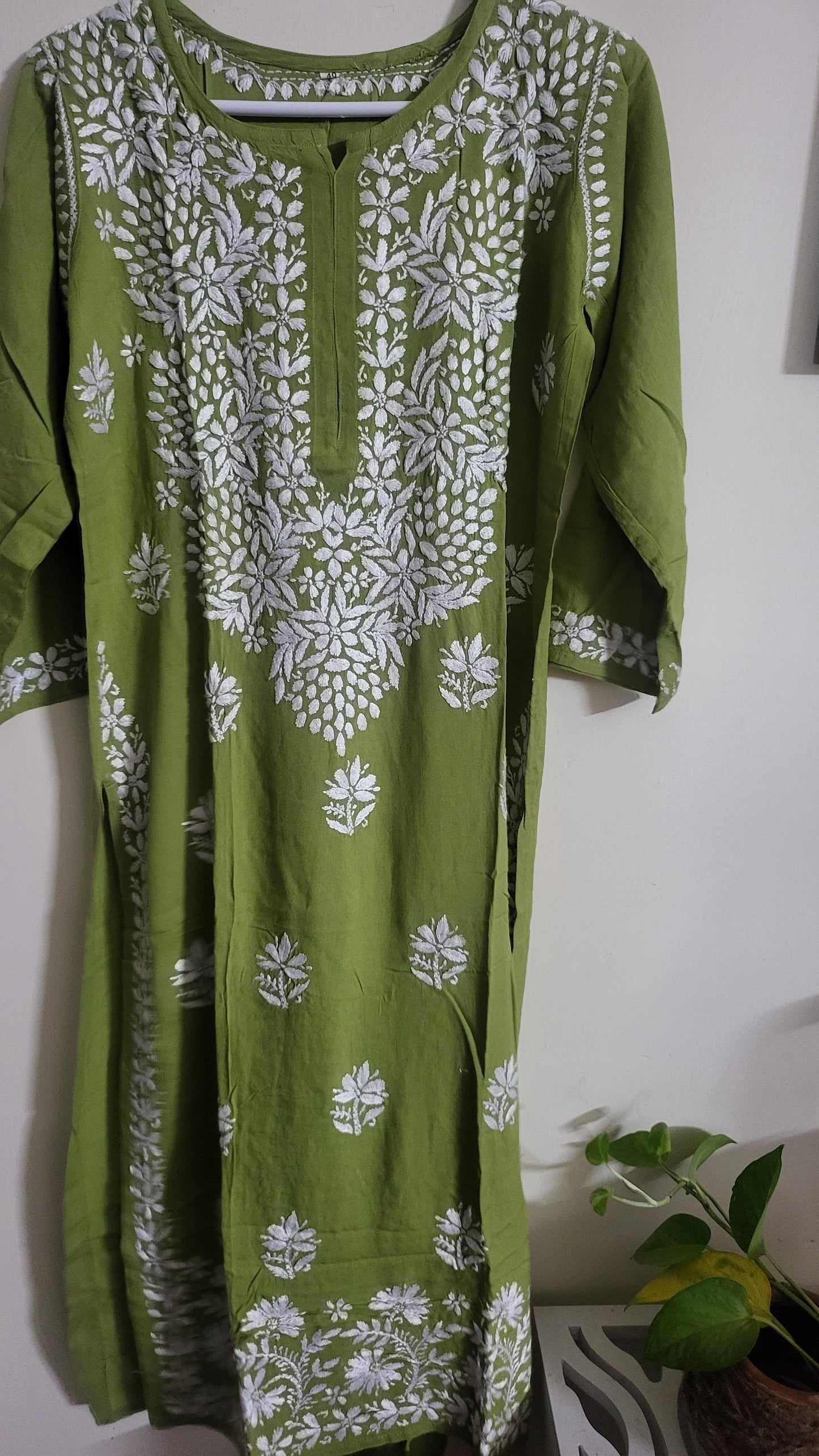 Chikankari shirt : Arabic lawn