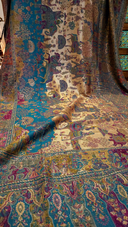 Reversible Shikargah: Toosh shawl