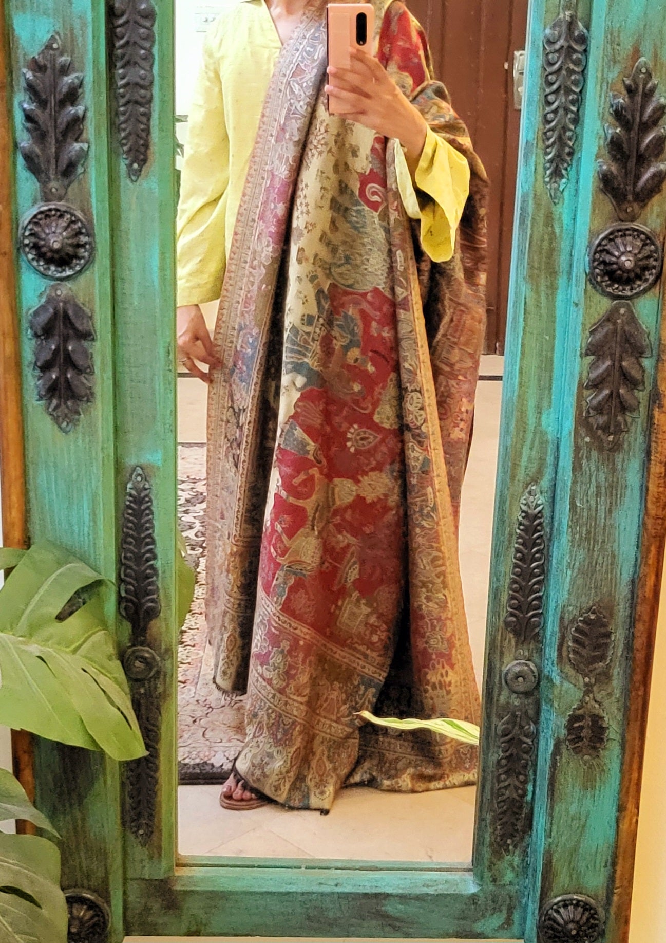 Reversible Shikargah : Toosh shawl