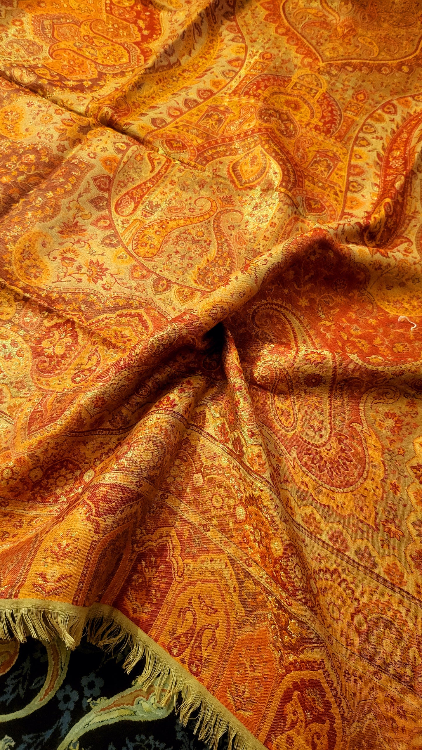 THE OG ORANGE SHAWL : Reversible moonlight kaani