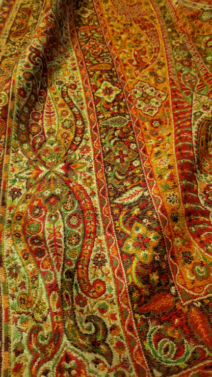 Reversible kaani : Pashmina shawl