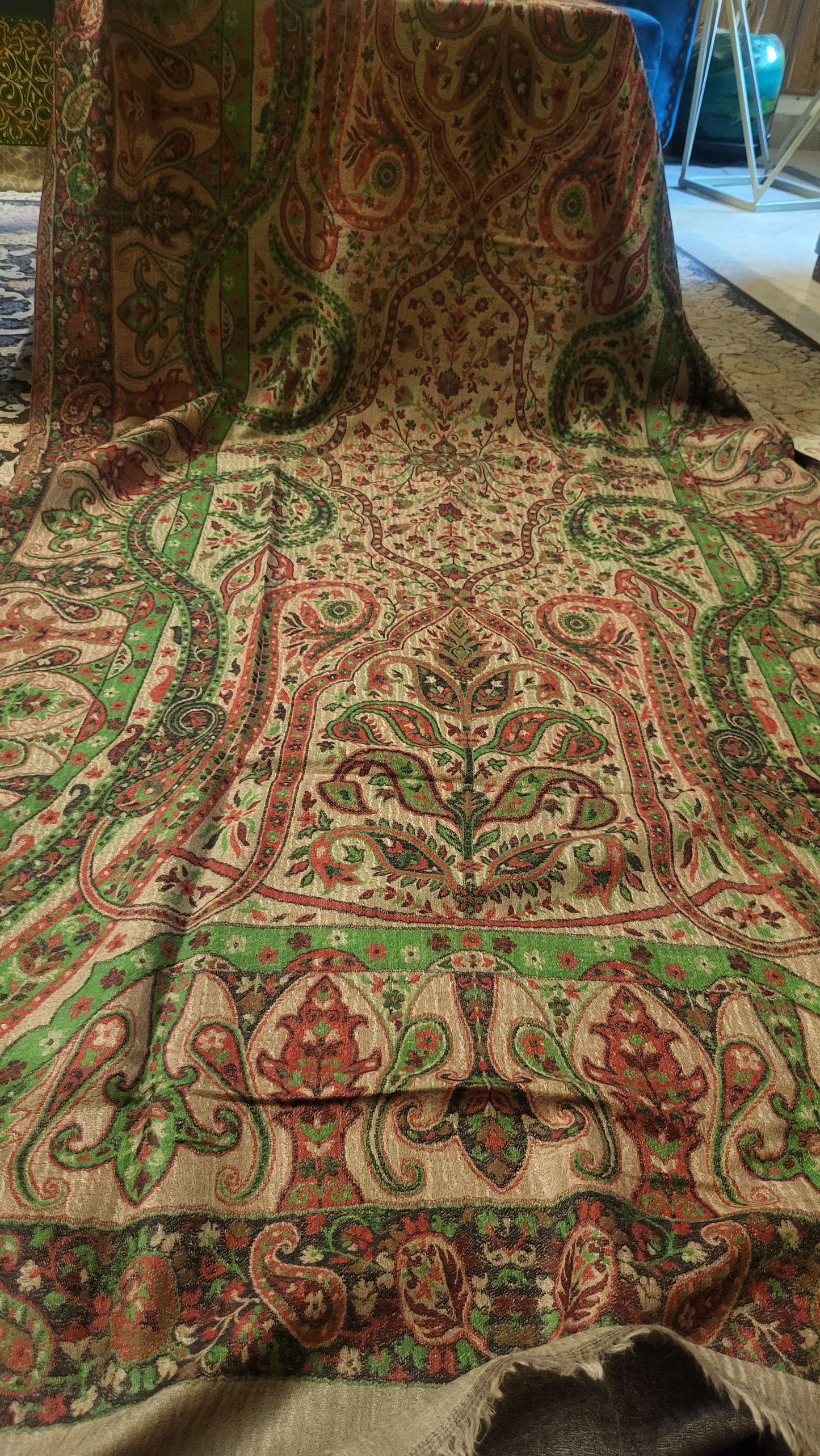 Reversible persian kaani: shawl