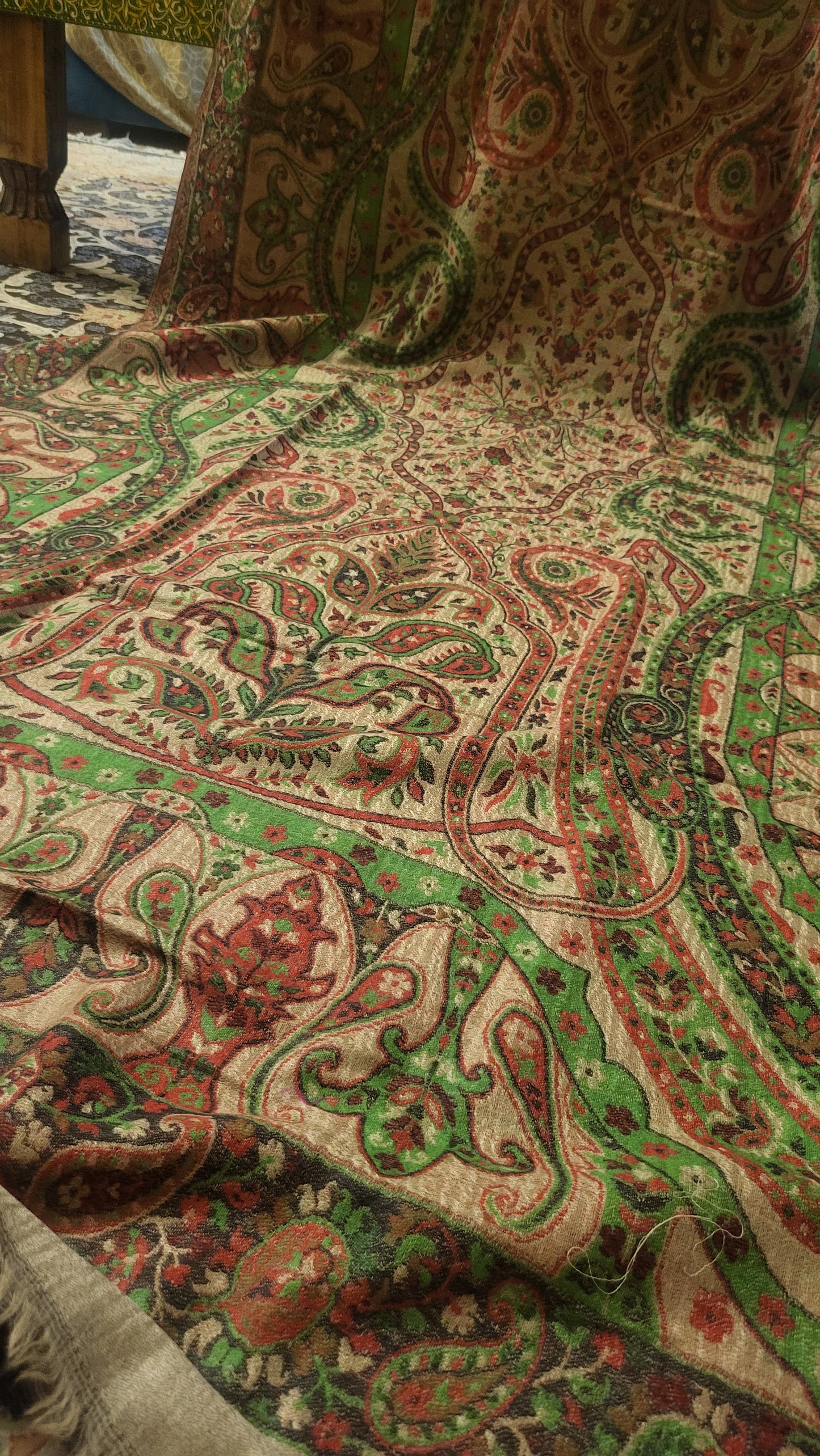 Reversible persian kaani: shawl