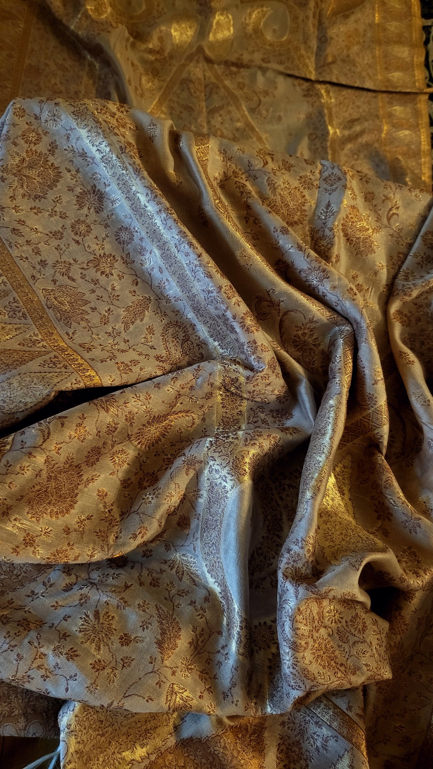 Gold royality: silk kaani shawl