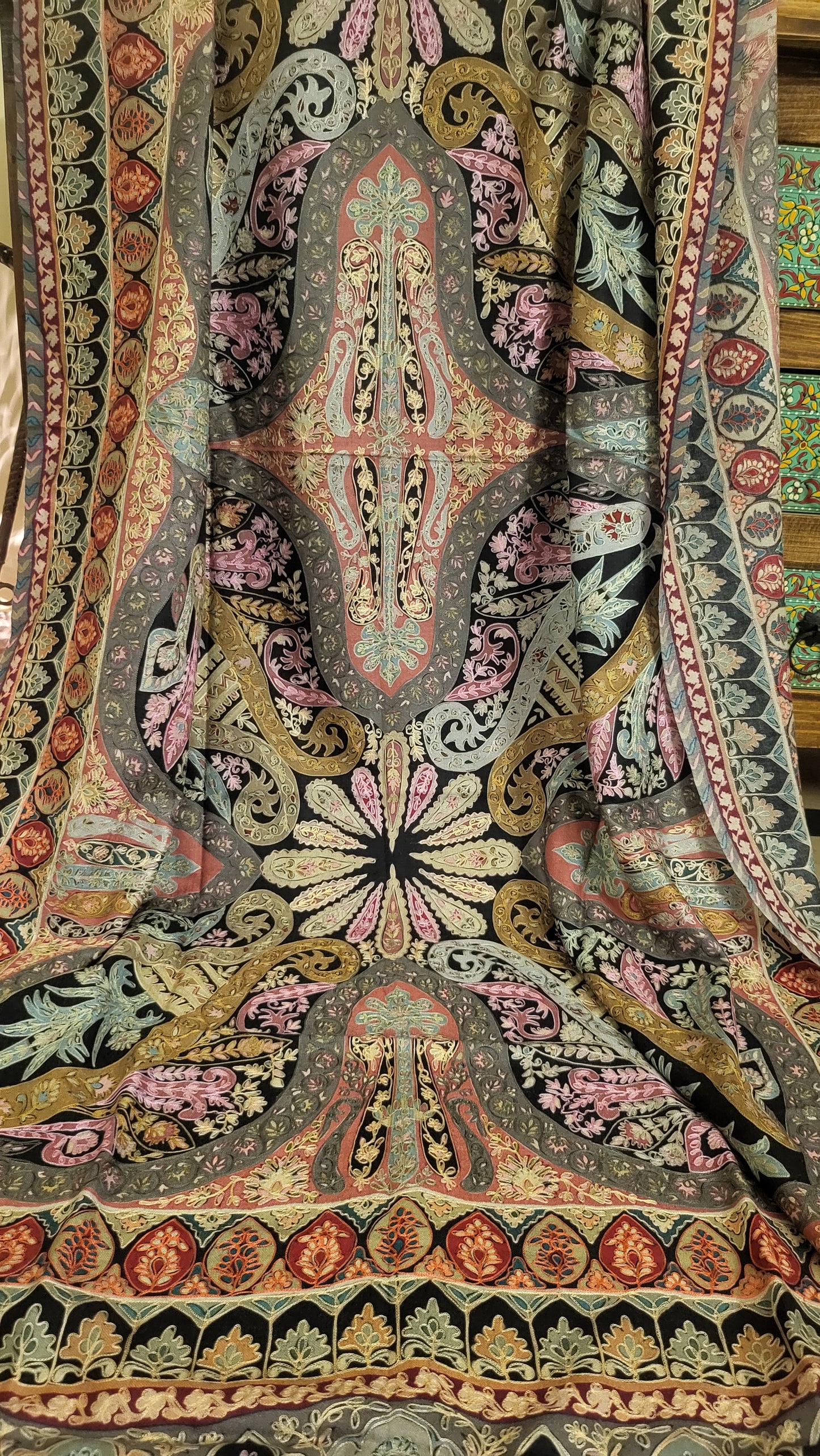 Reelkaar kalamkar : shawl