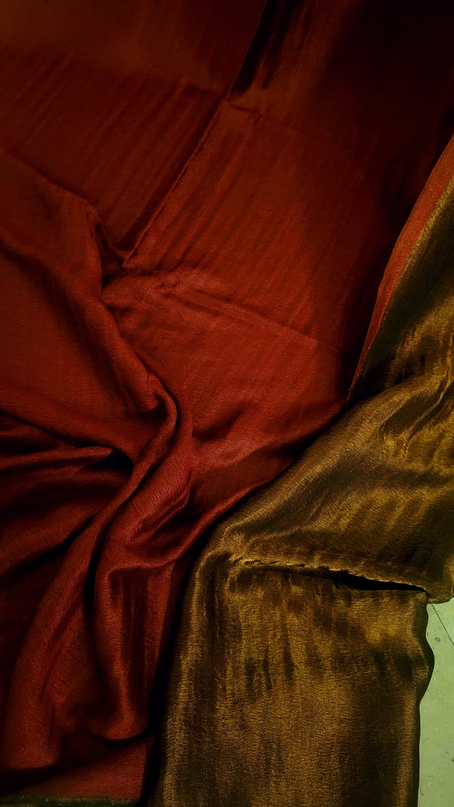 Moonlight kaani : Reversible pashmina shawl