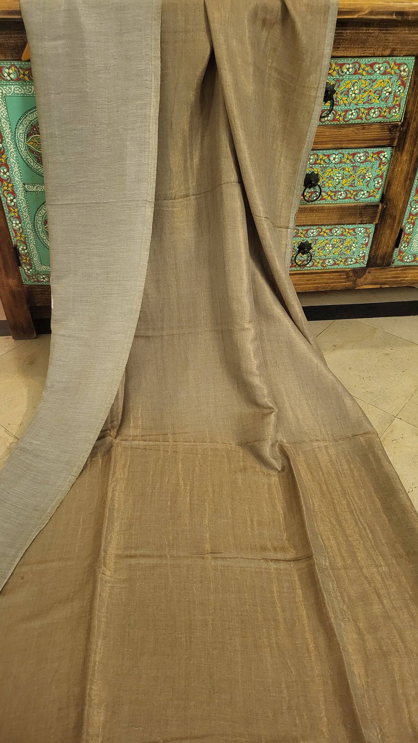 Moonlight kaani : Reversible pashmina shawl