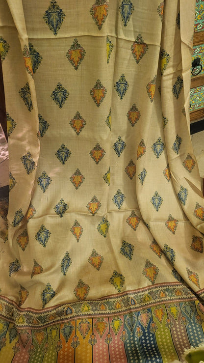 Woolen pashmina suit : Printed