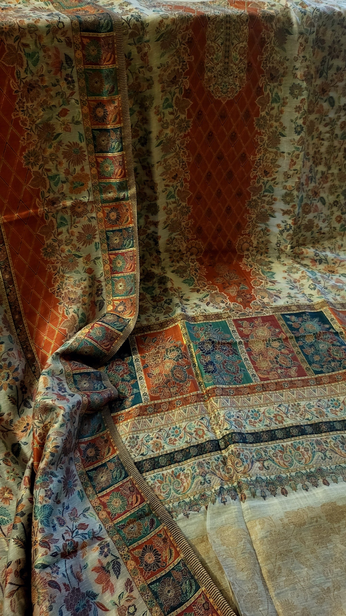 Silk kaani suit: Three piece