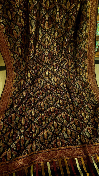 Zaree kaani : pashmina shawl