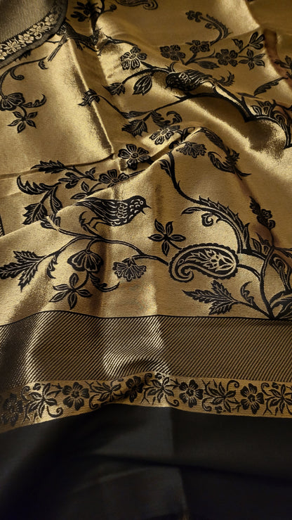 Reversible paper moonlight : kaani shawl