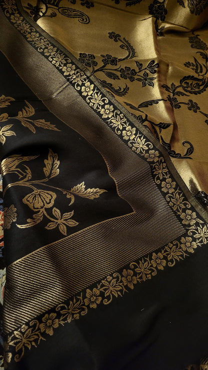 Reversible paper moonlight : kaani shawl