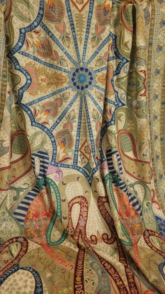 Reelkaar pashmina : shawl