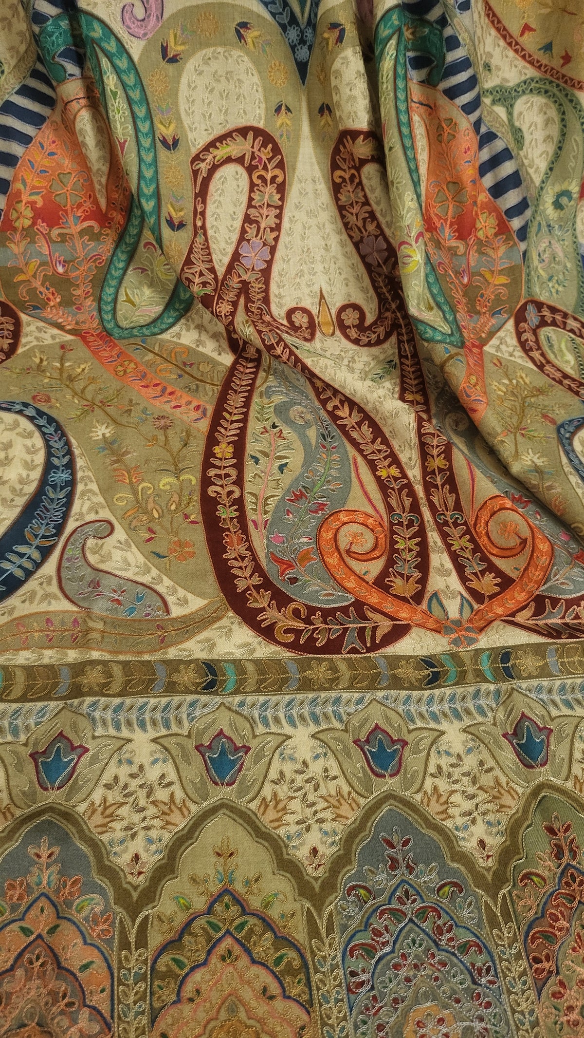 Reelkaar kalamkar : shawl