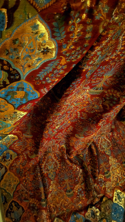 Maroon : silk kaani dupata