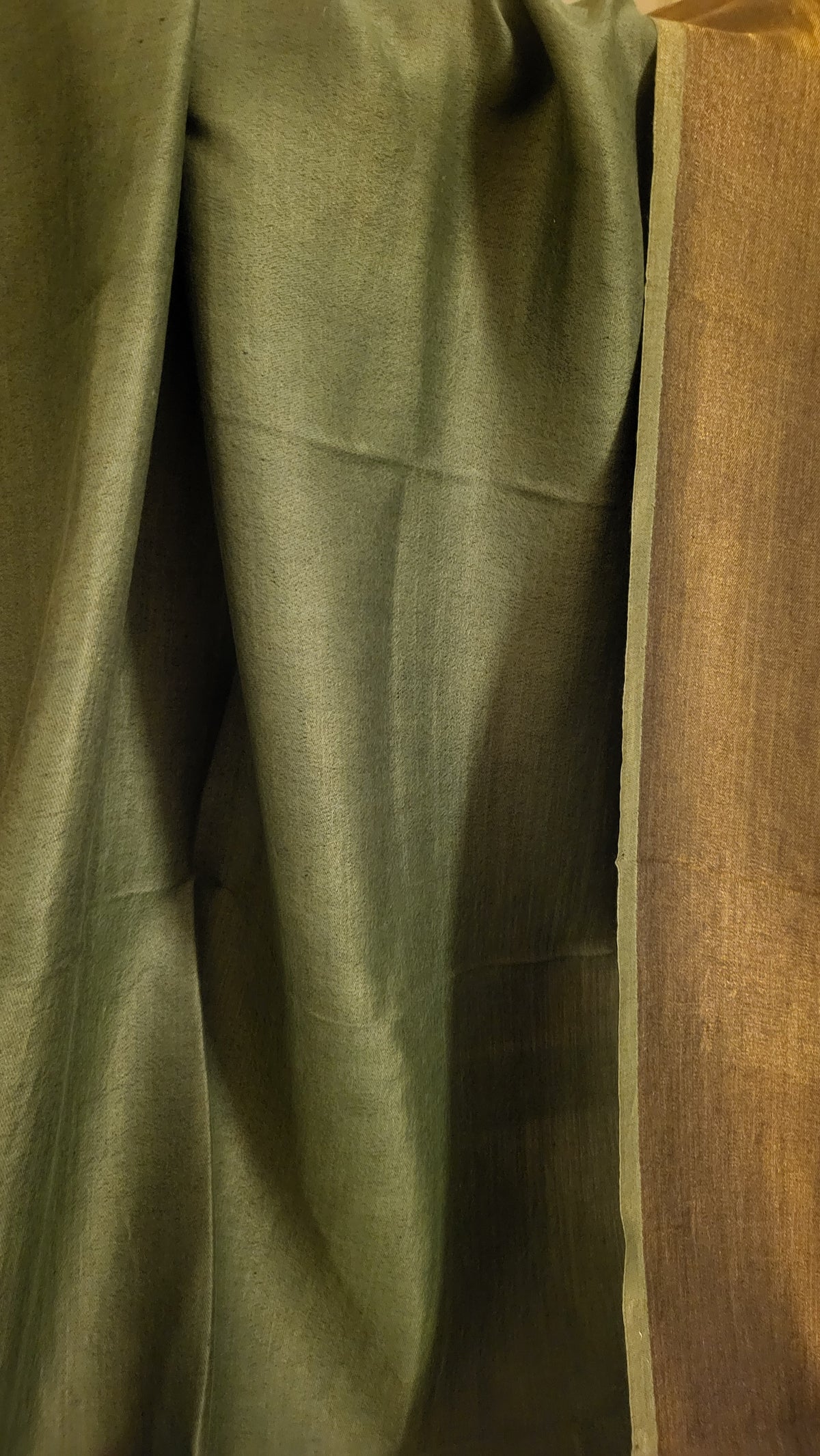 Olive Moonlight : Reversible shawl