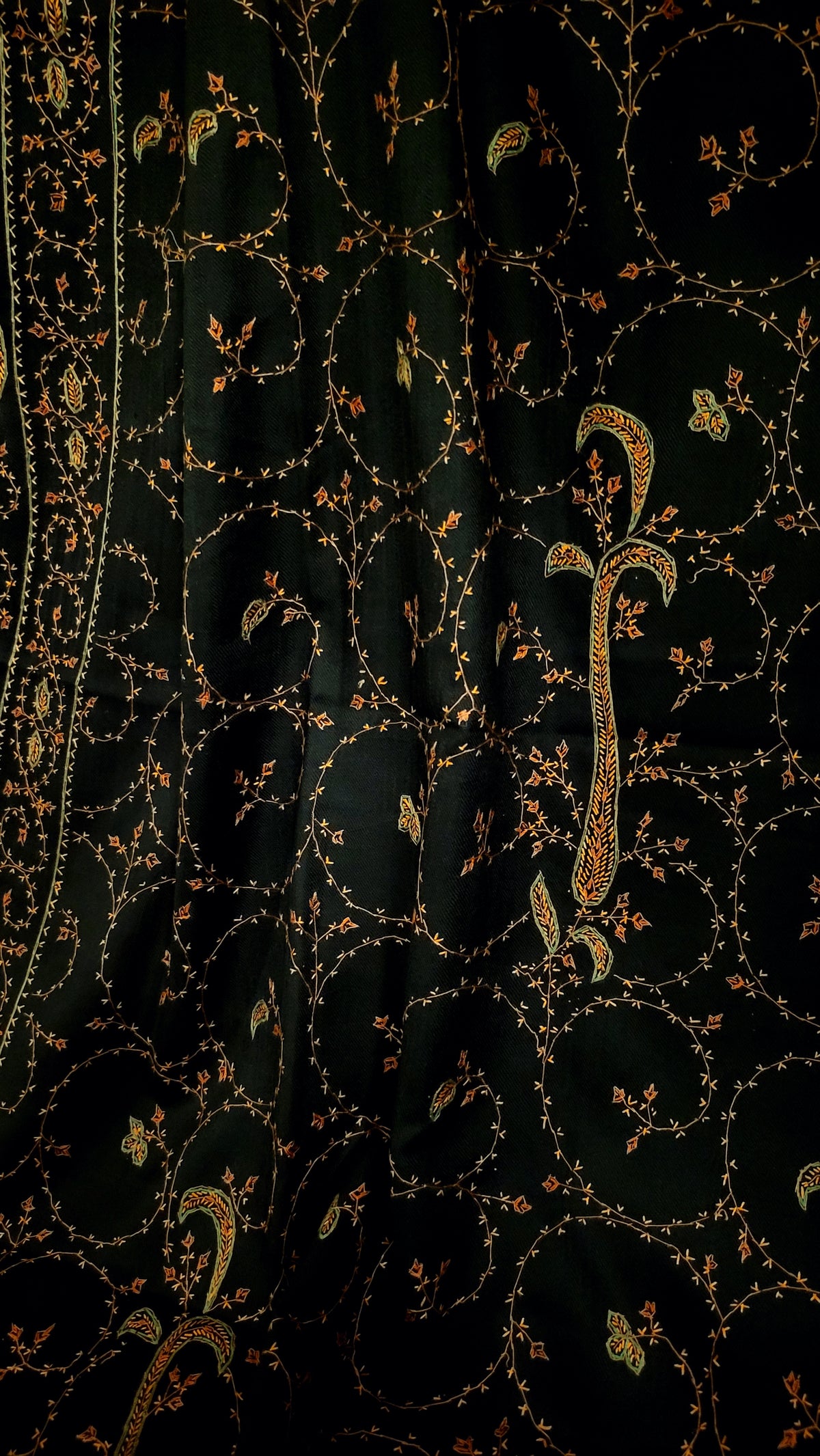 Toosh Needle Embroidered: shawl