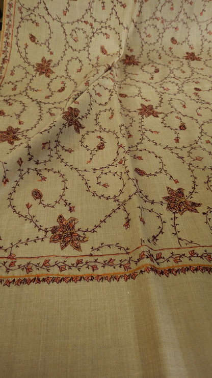Hand Embroidered : Pashmina shawl