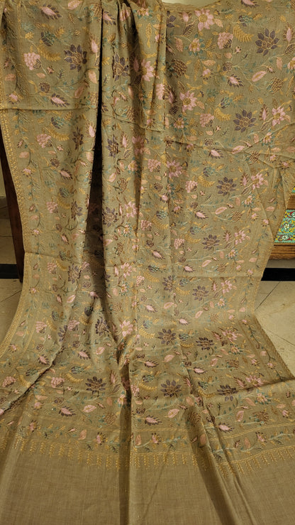 Gulabkar : Embroidered shawl