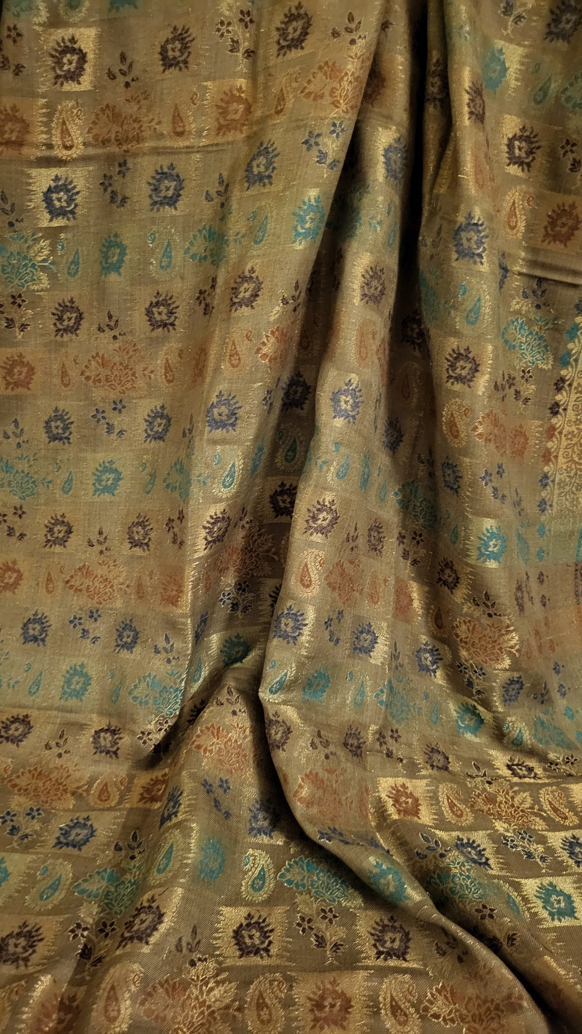 Moonlight kaani : woolen pashmina