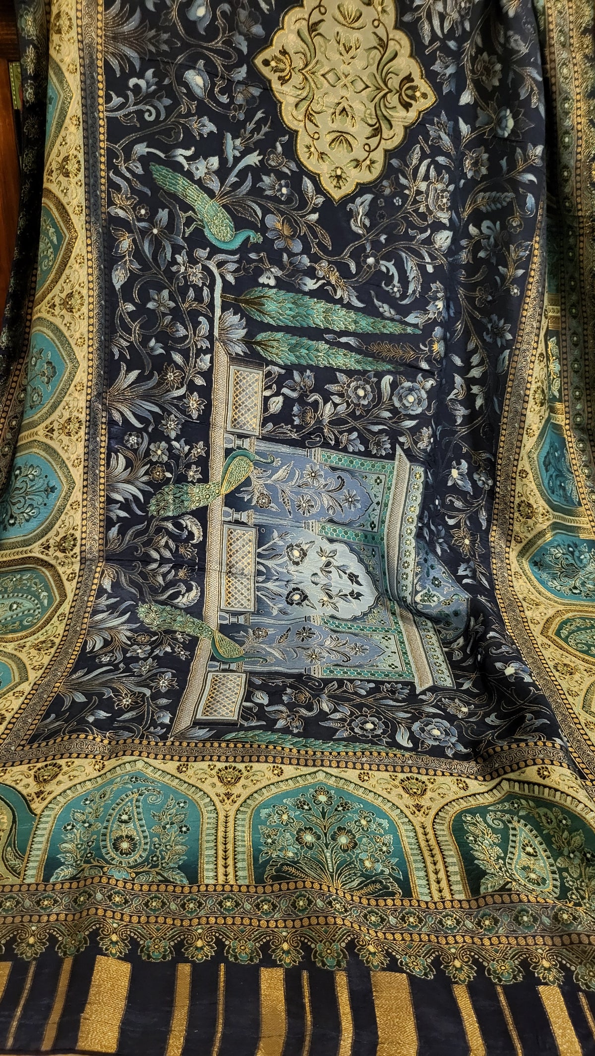 Meenakari shawl : kalamkar silk