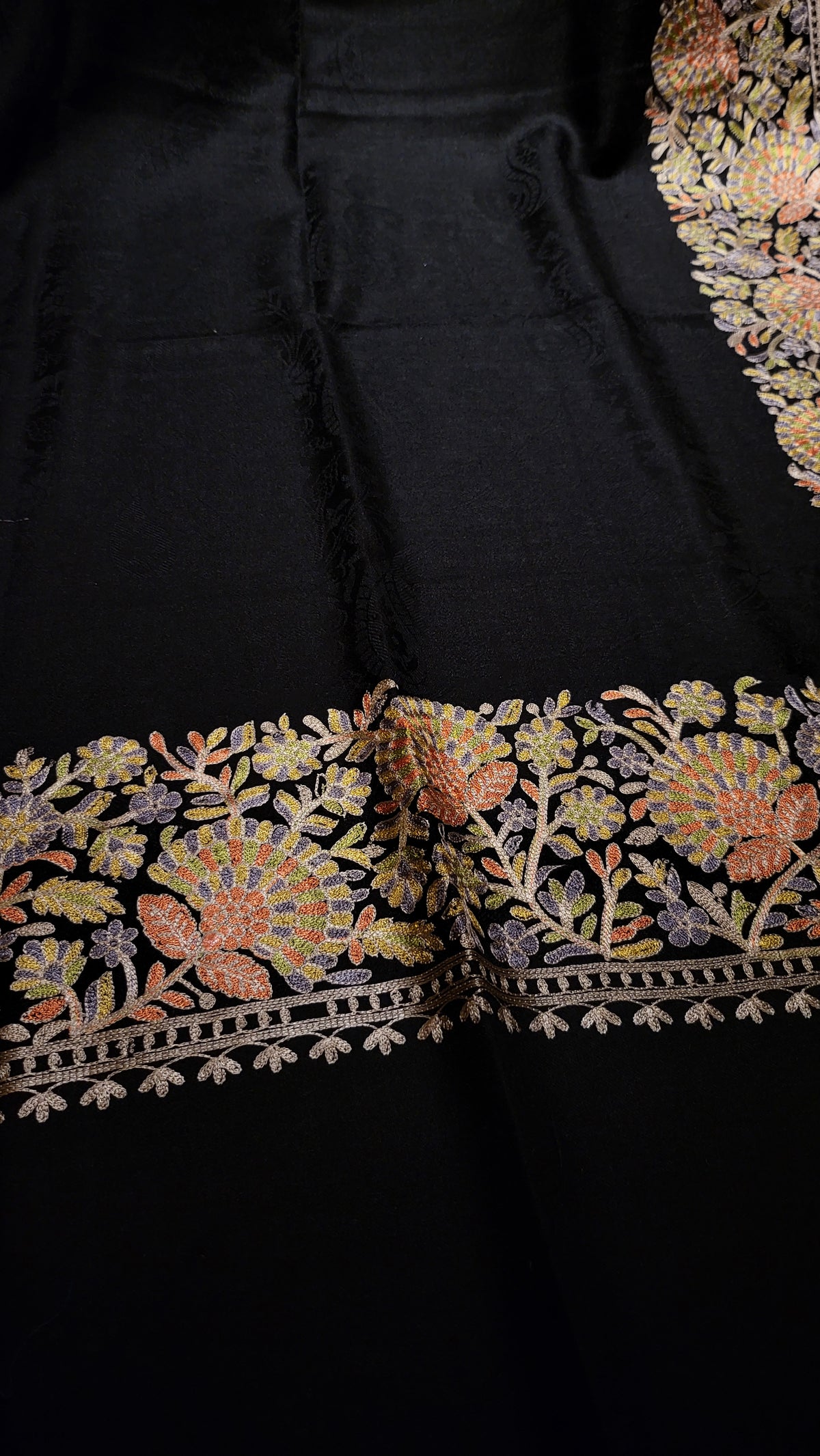 Self pashmina shawl