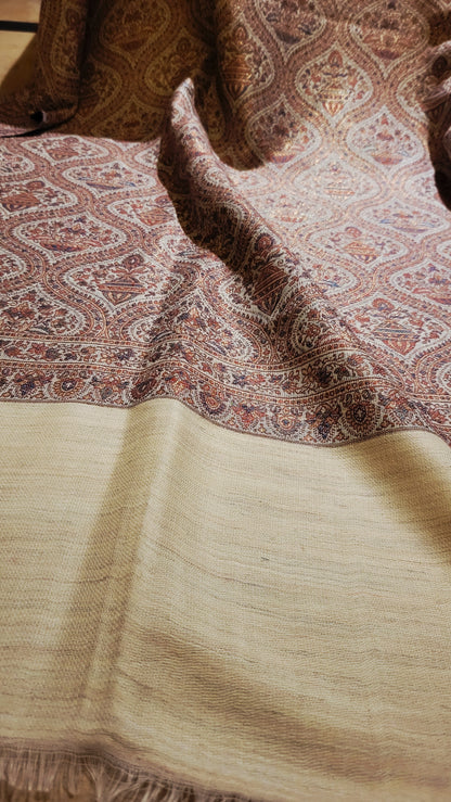 Gandhara kaani : Reversible shawl