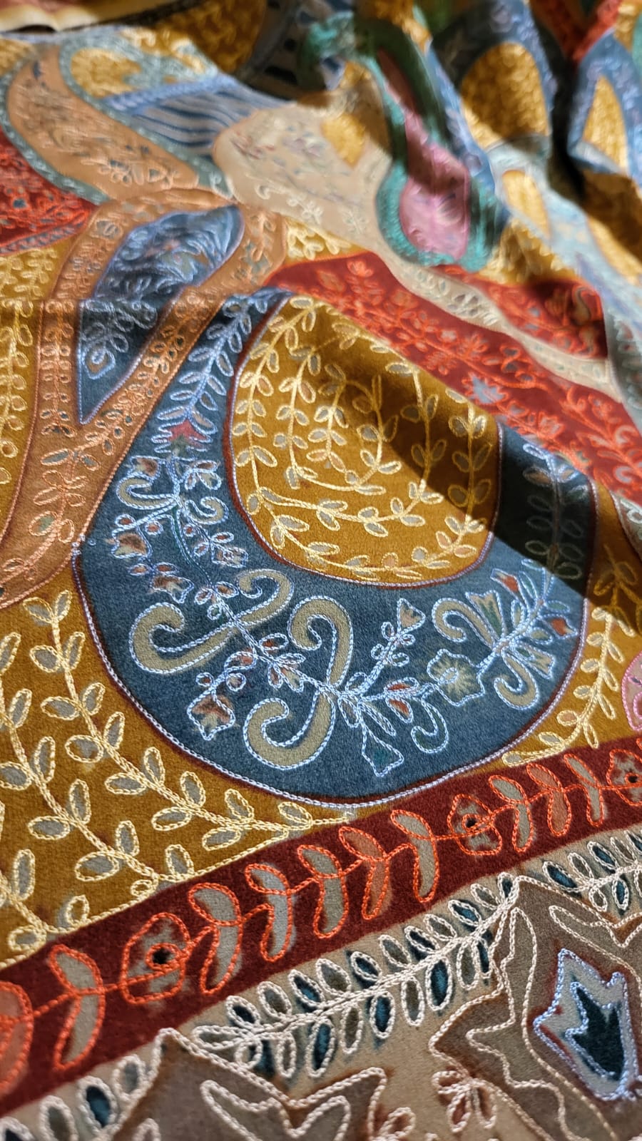 Reelkaar shawl.