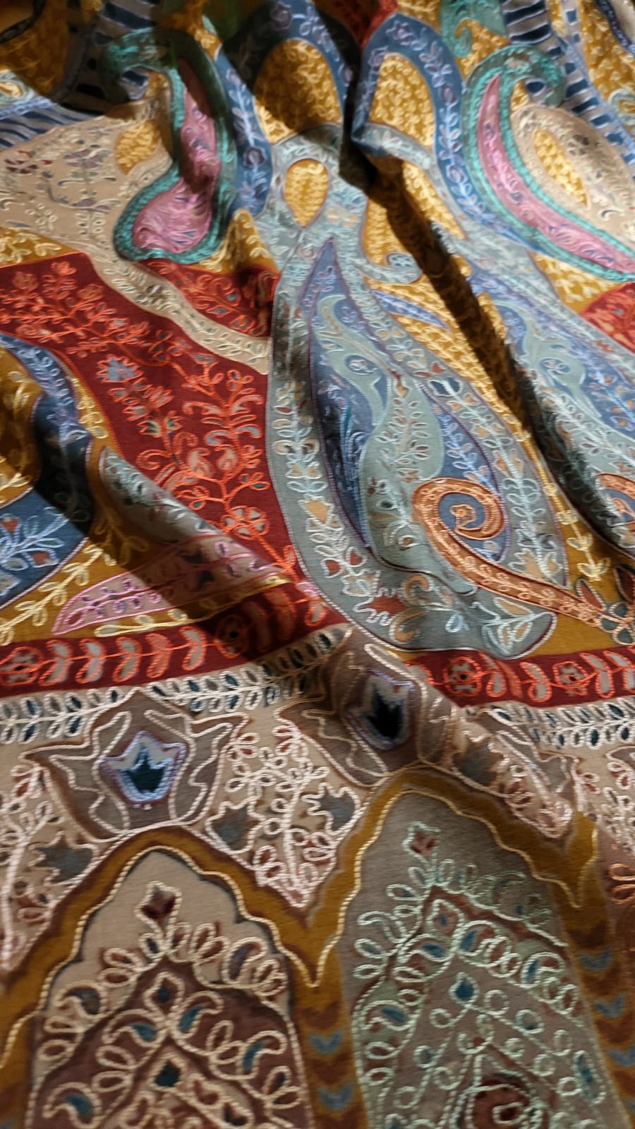 Reelkaar shawl.