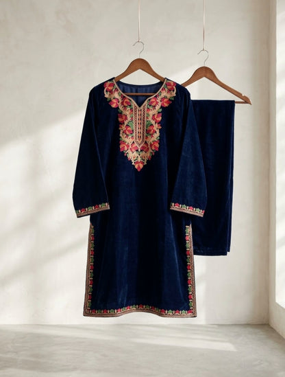 Embroidered phiran with trouser: Velvet