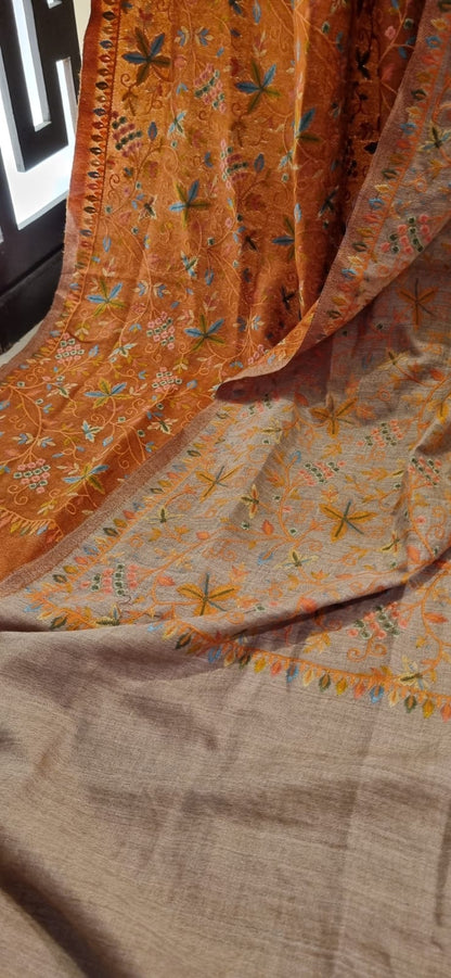 Papermachi embroidered reversible shawl: toosh