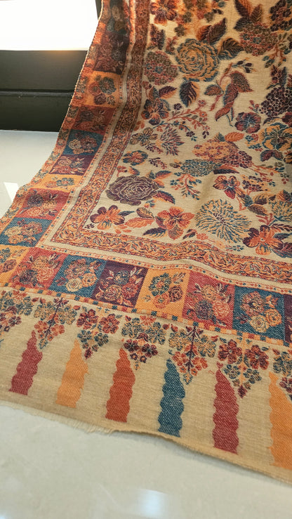 Kaani shawl: Pashmina