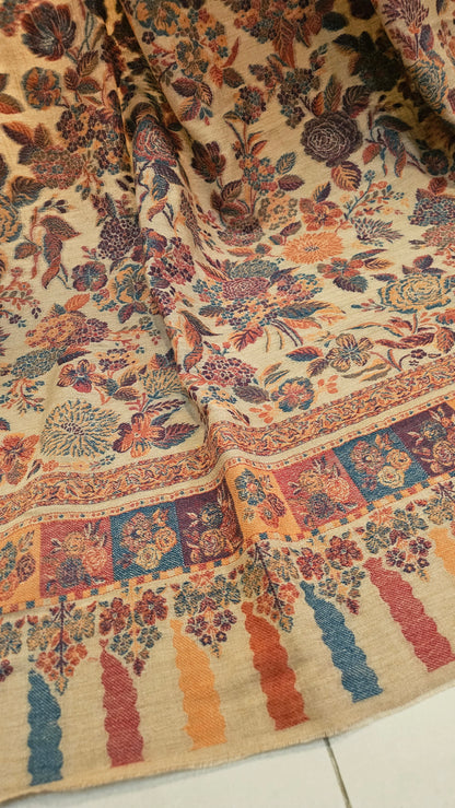 Kaani shawl: Pashmina