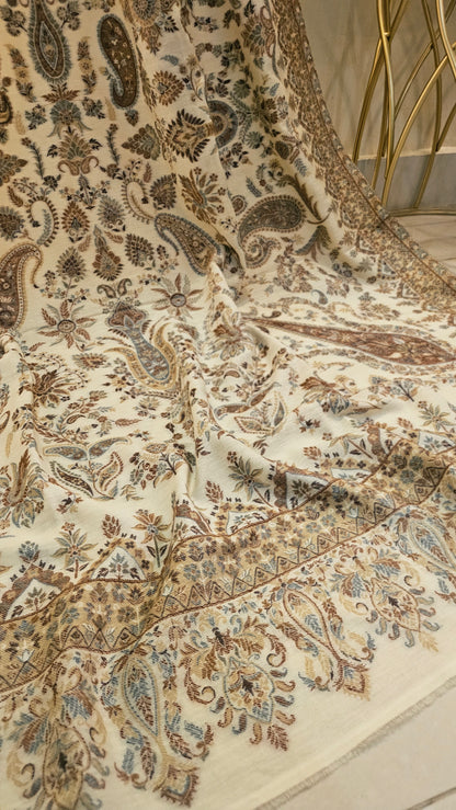 Kaani shawl: Pashmina