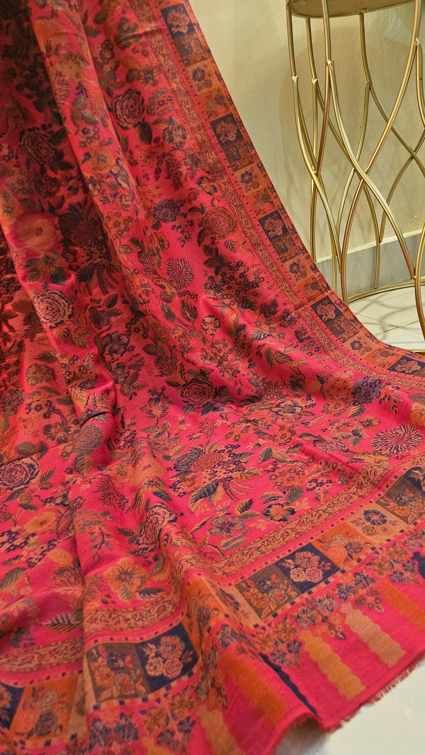 Kaani shawl: Pashmina