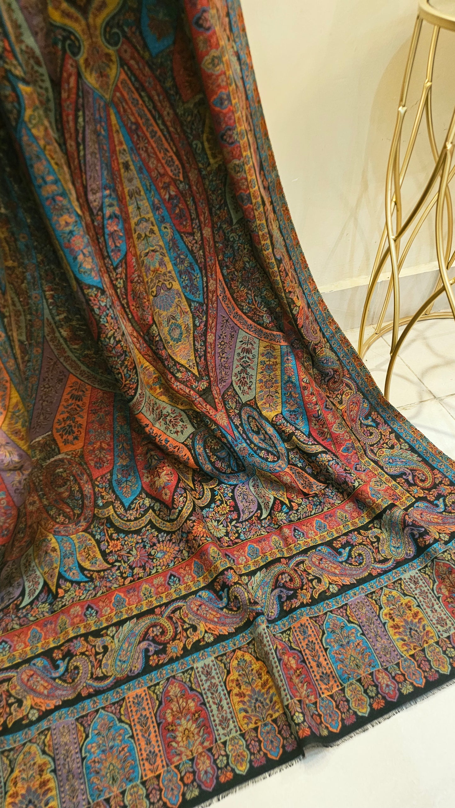 Kaani shawl: Pashmina
