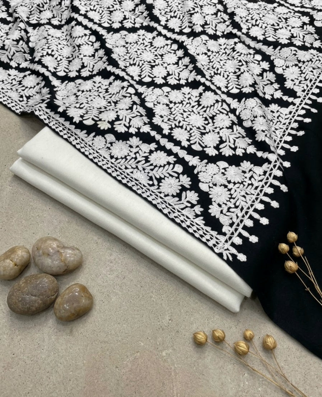 Minishawl suit: Pashmina
