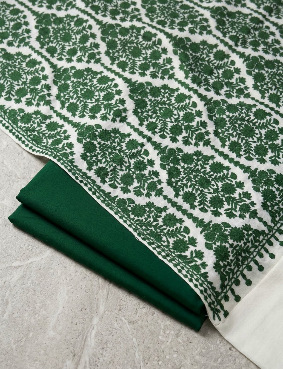 Minishawl suit: Pashmina