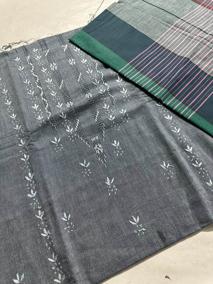 Khaddar suit: Hand made